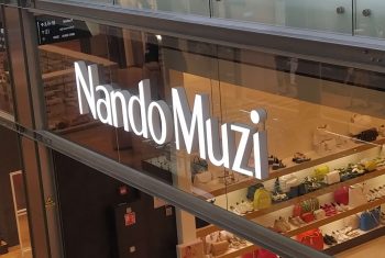 Tūrinių raidžių iškaba "NandoMuzi"